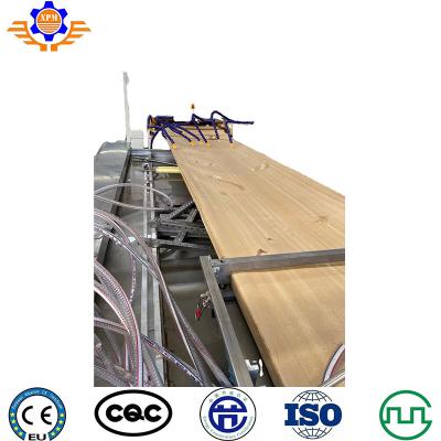 China 132kw 600kg/H  Pvc Ceiling Panel Extrusion Line PVC Floor Plastic Tile Production Line for sale