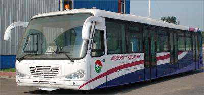 China Durable Low Carbon Alloy Steel Body Nice Airport Shuttle Bus With Thermal King AC System for sale