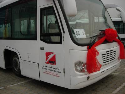 China Ramp Bus Euro 4 Engine 14 Seats 110 Passengers Auto Transmission High Quality for sale