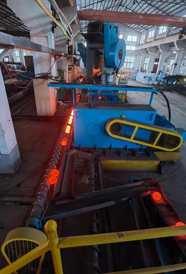 5inch low wear high hardness grinding steel ball for ball mill