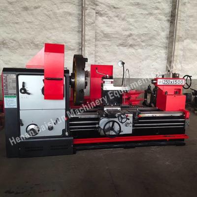China Precision Manual Universal Lathe Machine For Metal Heavy Turning for sale