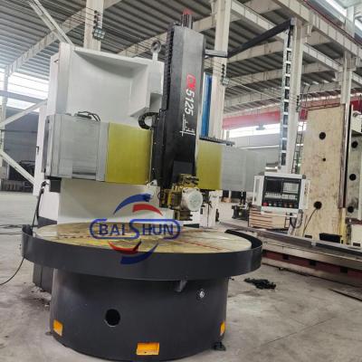 Cina CNC Machine Metal Heavy Duty Vertical Lathes Machine Tool For Metal Cutting in vendita