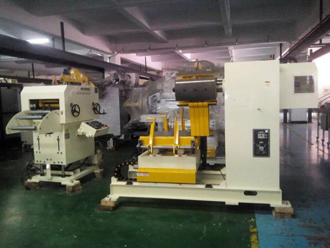 Gear Feeder