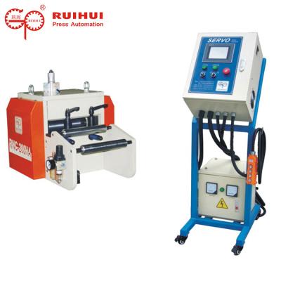 China 0.3-3.2mm Precision Press NC Servo Roll Feeder Multi Functional Controlling for sale