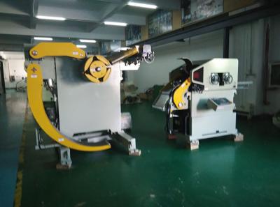 中国 上海の穿孔器の供給ライン高さ、広東省のサーボ送り装置の金属板の処理 販売のため