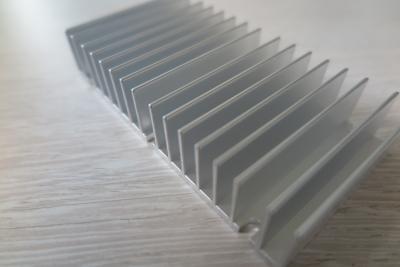 China 6063 High Power Silver Aluminum Extruded Heat Sink , Large Aluminum Heat Sink for sale