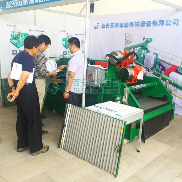 Linear motion shale shaker