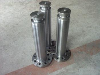 Piston Rod and Clamps