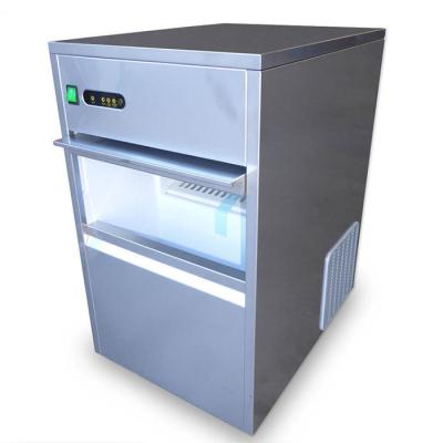 China Low Noise Commercial Ice Maker Machine 26kgs For Hotel for sale
