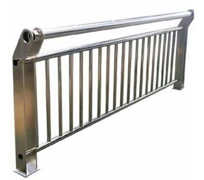 China Gate Bespoke Stainless Steel Fabrication Service Handrail River Viewing Balcony Guardrail for sale
