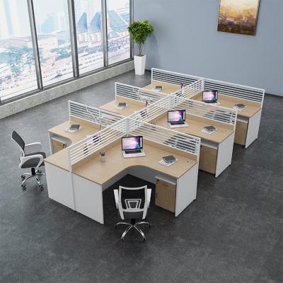 China 2 material de aluminio de la tela del perfil del escritorio de los puestos de trabajo de la oficina moderna de 4 6 personas en venta