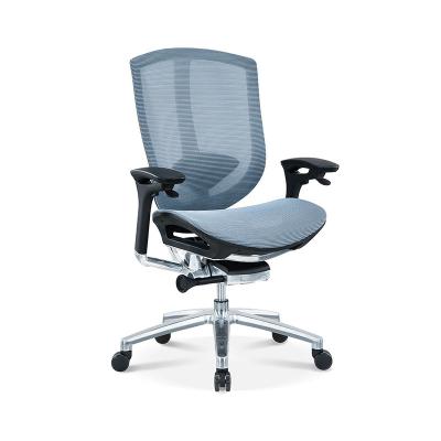 China Cadeira de escritório de malha azul com braços ajustáveis à venda