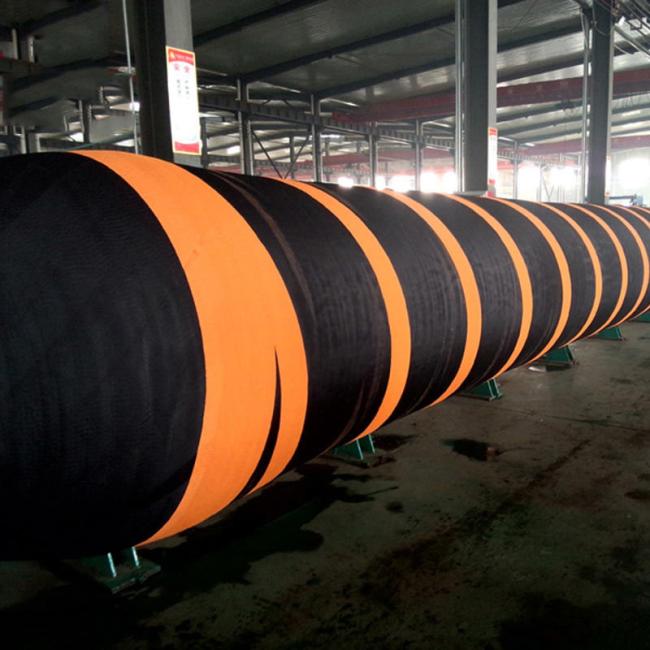Close-up of dredge hose construction