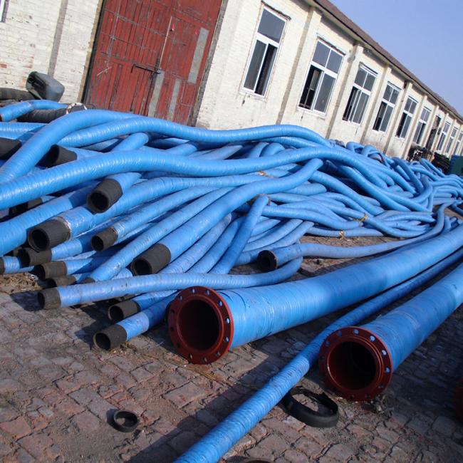 Dredge pipeline connection detail