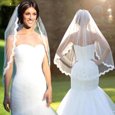 Elegant Customized Wholesale Appliqued Lace Tulle Bridal Wedding White Veil With Hair Comb