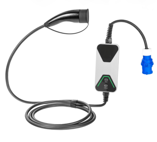 Portable EV Charger Type2 32A 7KW Fast AC Charging Station IEC 62196 WiFi LCD Tuya APP for Tesla BYD VW Electric Cars