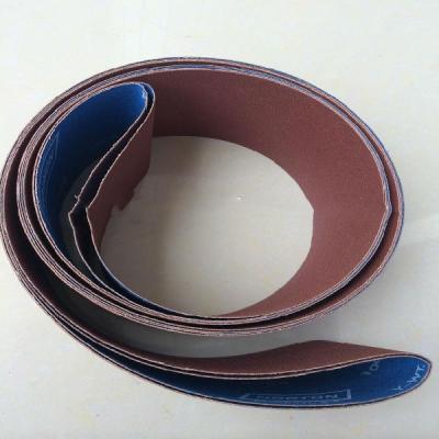 Chine Ceinture de ponçage de meulage de tissu de surface métallique, taille adaptée aux besoins du client par ceintures de ponçage de tissu d'émeris à vendre