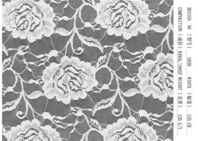 China Poliéster brillante Breathability lavable de la tela del cordón de la ropa interior del vestido en venta