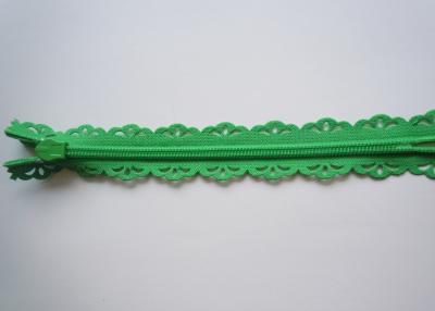 China Zíper de nylon do laço #3 disponível agradável das cores do projeto 24 com o slider do waterdrop para o vestuário à venda