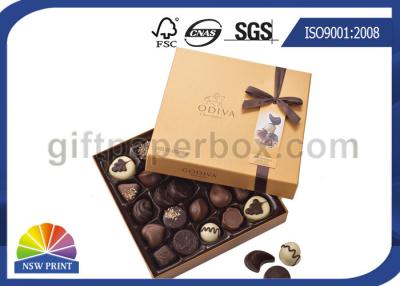 China Caja de empaquetado del chocolate de gama alta con la cinta para el empaquetado de los regalos del día de tarjetas del día de San Valentín en venta