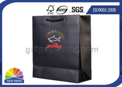China Bolso de compras de papel negro mate impreso aduana de las bolsas de papel del logotipo de la hoja de oro en venta