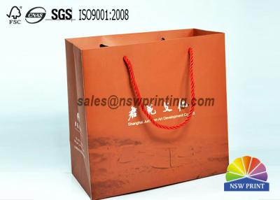 China O papel de marcagem com ferro quente impresso costume do OEM leva sacos de papel personalizados Promo dos sacos à venda