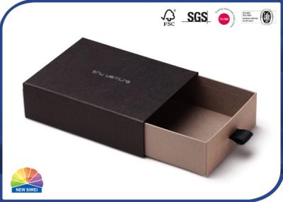 Китай Коробка стиля ящика картона мягкого прикосновения прокатанная фильмом твердая с ручкой хлопка продается