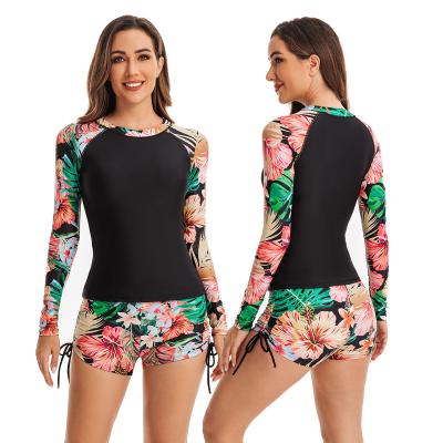 China Contrast color wrinkle design split surfwear women swimsuit long-sleeved swimsuit women's fitness swimwear for sale