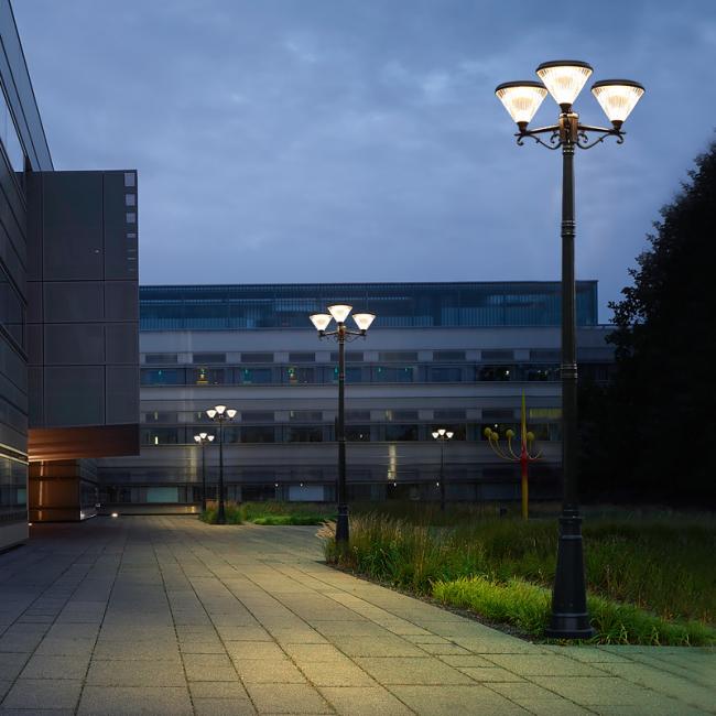 Durable Waterproof IP65 Outdoor Solar LED Landscape Pathway Light Decoration Light