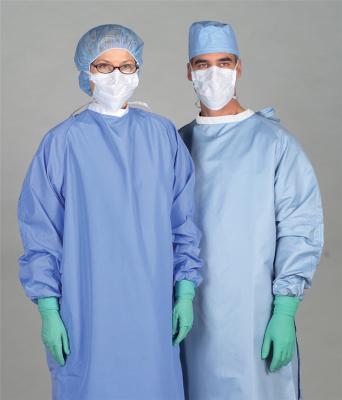 China Disposable SMMS Surgical Gown for sale