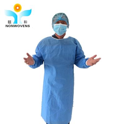 China 120*140cm SMS Material Gowns ISO13485 EN13795 Certification Disposable Surgical Gown for sale
