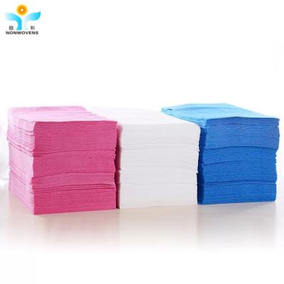 China PP PE 30gsm Non Woven Bed Sheet Roll For SPA Nail Beauty Salon for sale