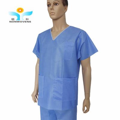 Китай Больница защитных костюмов Pp Pp+Pe Sms пальто лаборатории изоляции терпеливая устранимая медицинская продается