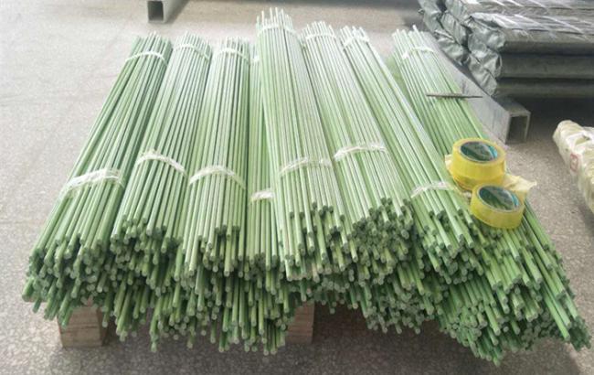 6mm 8mm 10mm Thickness Round Flexible Pultruded Fiberglass FRP Insulation Flag Pole Rod Profiles