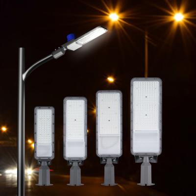 China KCD Waterproof High Brightness Lamp Outdoor 100 Watt Long-Distance LED Street Light With Auto Dimming Control for sale