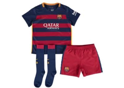 Chine La jeunesse badine la maison de rouge bleu de Barcelone 10 MESSI de chaussettes de shorts de débardeurs de football à vendre