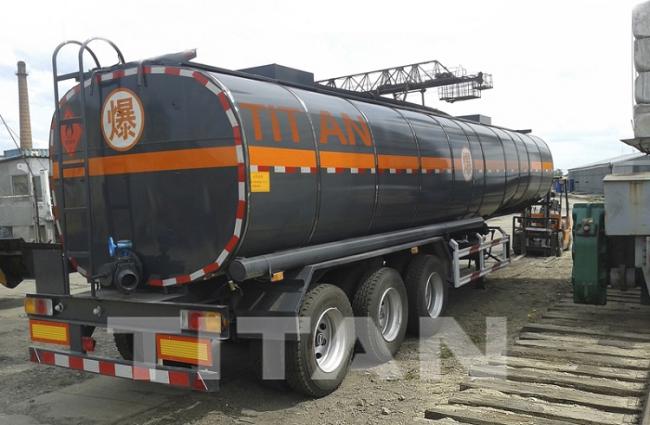Asphalt/Bitumen/Pitch Tank Semi Trailer with Heat Preservation System