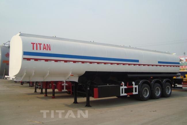 54000 liters of fuel semi trailer with carbon steel tank use the famous spare parts