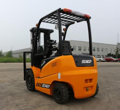 China Industrial Mini Electric Forklift 2000kgs Load With Pneumatic Tyre for sale