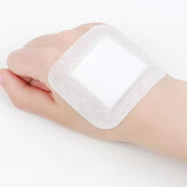 Roll of Non-Woven Sterile Transparent Wound Dressings
