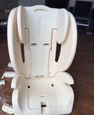 中国 赤ん坊の安全力を締め金で止めるプラスチック椅子の注入形成機械5800KN 販売のため