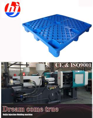 Chine chaîne de production en plastique de moule de bonne qualité de fabricant de machine de moulage par injection de palettes à Ningbo à vendre