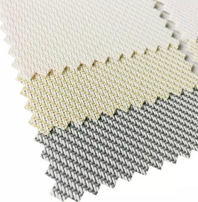 China Tela ciega solar de rodillo de la tela de la protección solar con las persianas de rodillo al aire libre de la franqueza del 3% en venta