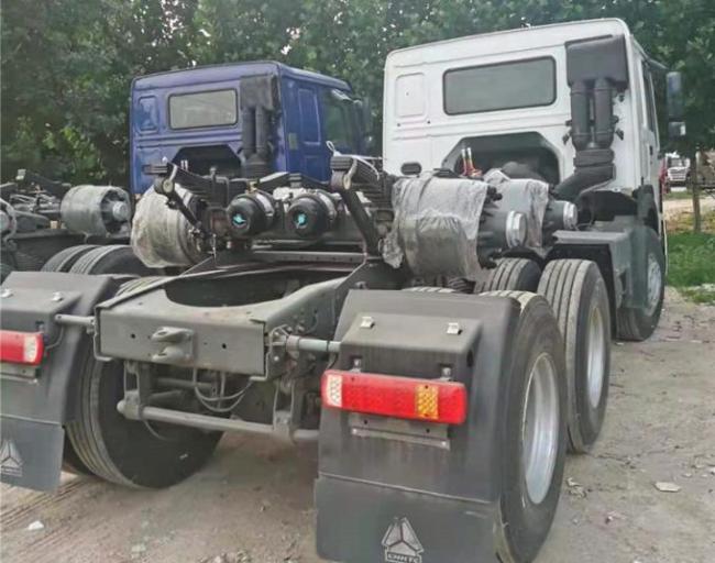Second Hand Truck Tractor Sinotruck 10 Wheels 375HP Used Tractor HOWO Tractor Head 3