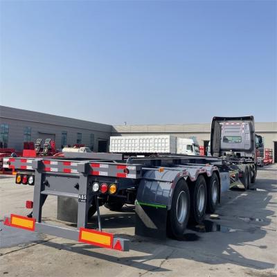 Chine 13 Ton Skeleton Container Semi Trailer With 4/6/8 Sets T30/30 Chamber Customizable Design à vendre