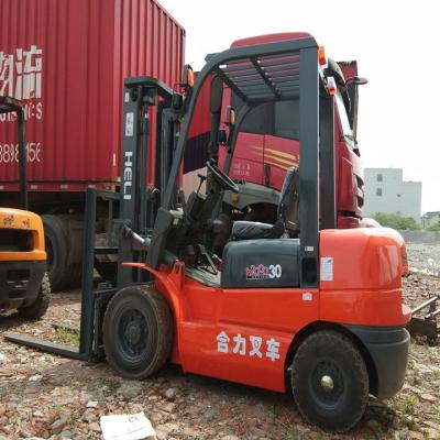 중국 Various Years Used Forklift Fork Length 42 Inches Diesel Engine 3 Ton 6 Ton Forklift 판매용