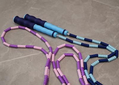 China Cordel de salto de estilo conjunto de bambu colorido para equipamentos de exercícios físicos à venda