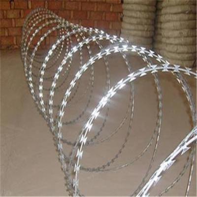 China 10kg Stainless Steel Concertina Wire Mesh Security Mesh Barbed Wire Fencing for sale