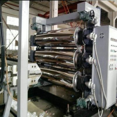 China Máquina composta plástica de madeira da placa da máquina da placa de Wpc do elevado desempenho à venda