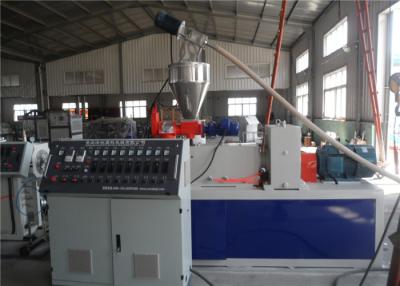 China Cadena de producción del tubo del Pvc del abastecimiento de agua/máquina plástica para el tubo del abastecimiento de agua del PVC en venta